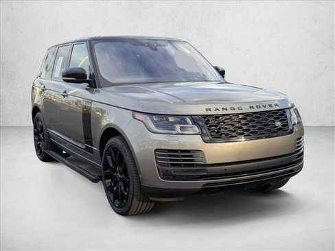 Used 2020 Land Rover Range Rover HSE image 3