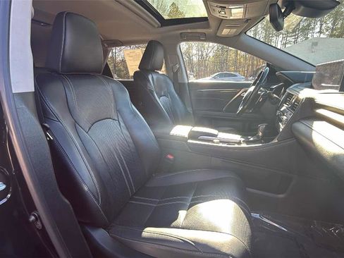 Used 2021 Lexus RX 350L Luxury w/ Accessory Package image 24