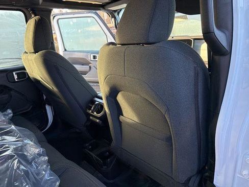 New 2026 Jeep Gladiator Willys AWD/4WD image 29