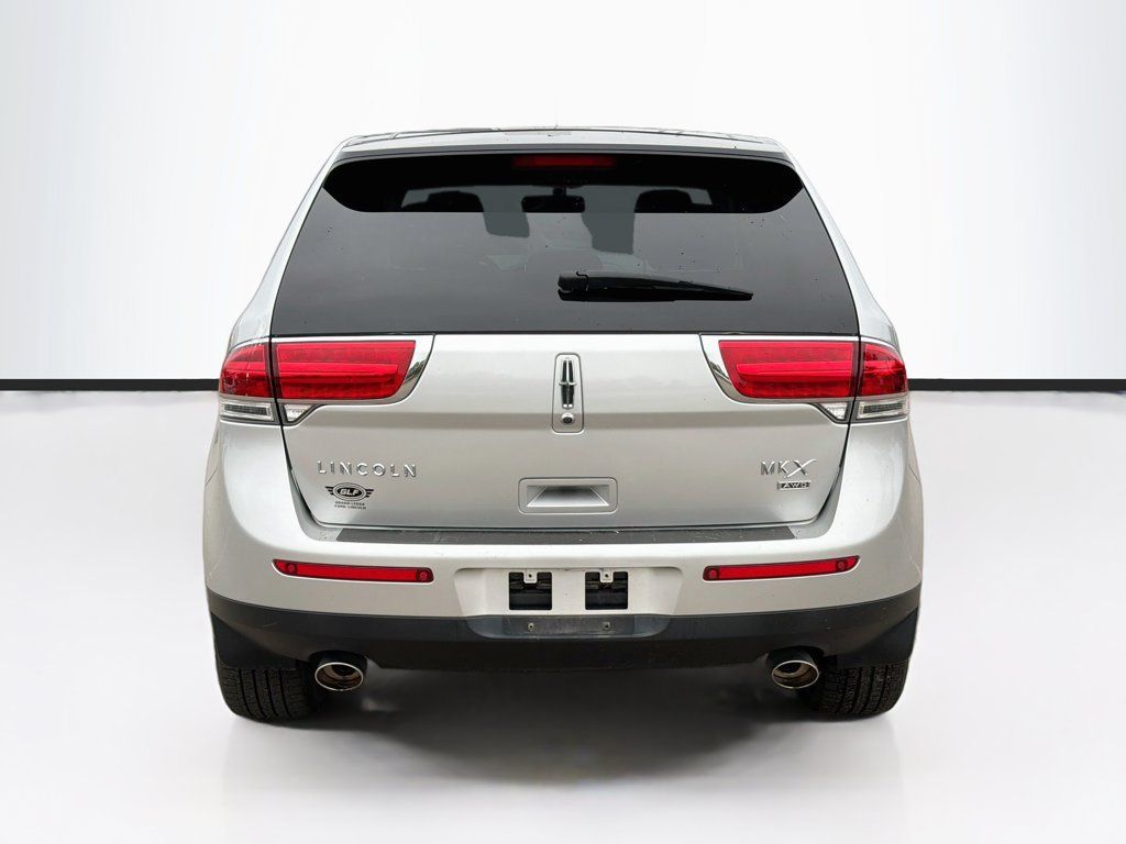Used 2015 Lincoln MKX AWD w/ Equipment Group 102A image 6