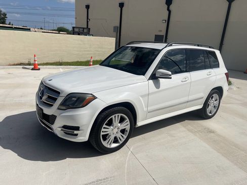 Used 2014 Mercedes-Benz GLK 350 2WD image 1