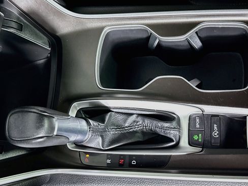 Used 2022 Honda Accord Sport image 19
