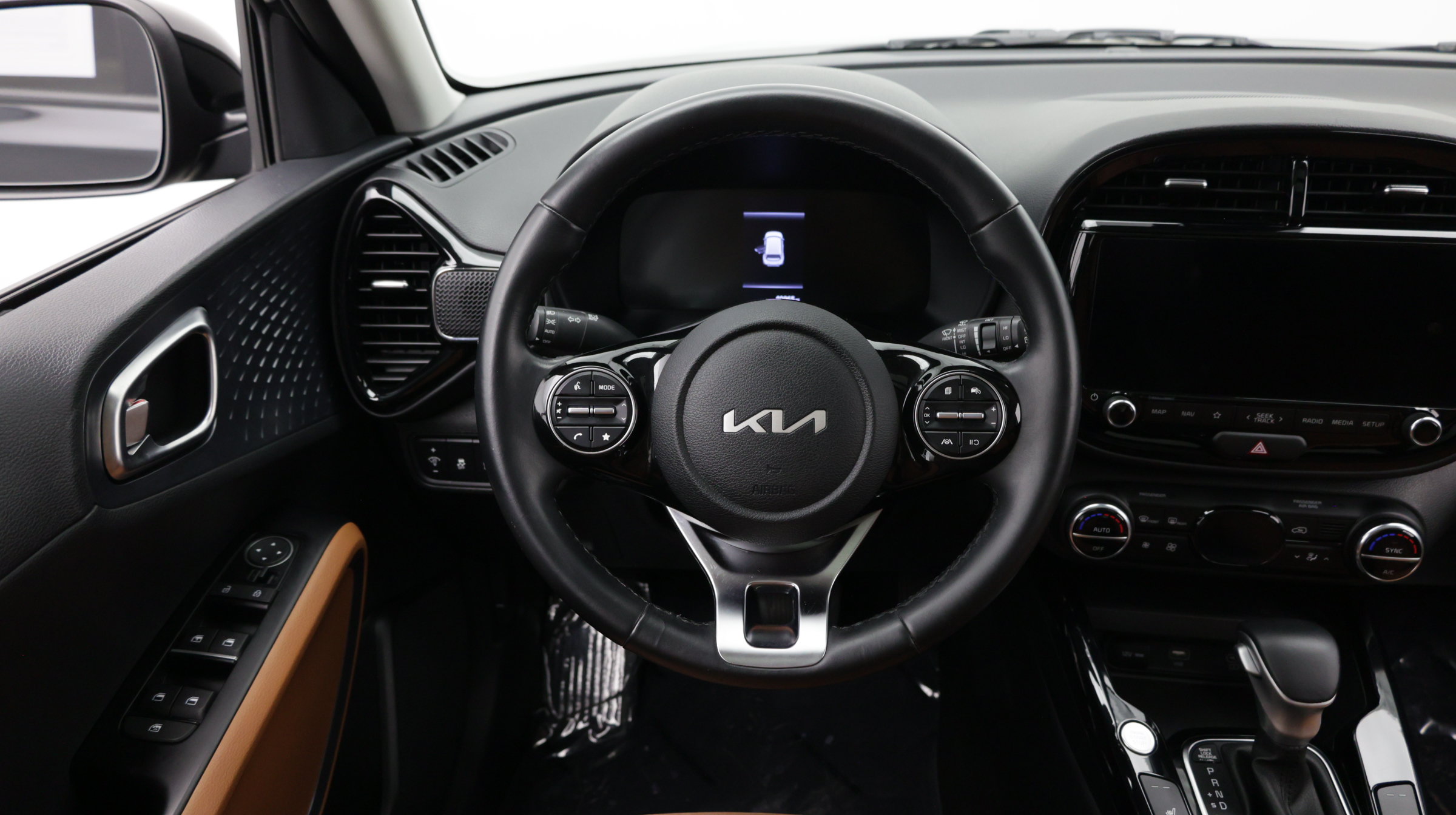 Used 2024 Kia Soul EX w/ Option Group 015 FWD image 35