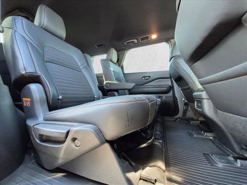 Used 2025 Nissan Pathfinder Rock Creek AWD/4WD image 20