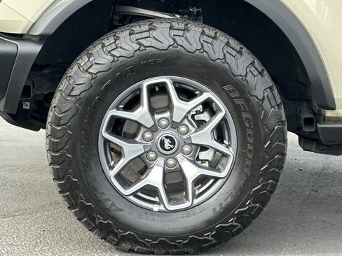 Used 2025 Ford Bronco Badlands AWD/4WD image 26