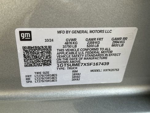 Used 2025 GMC Sierra 2500 SLE image 41