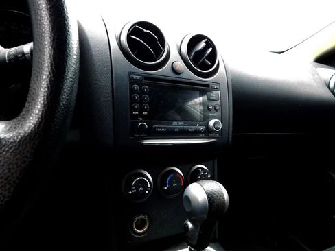 Used 2011 Nissan Rogue SV image 13