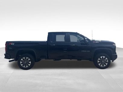 Used 2024 Chevrolet Silverado 2500 Custom w/ Custom Value Package