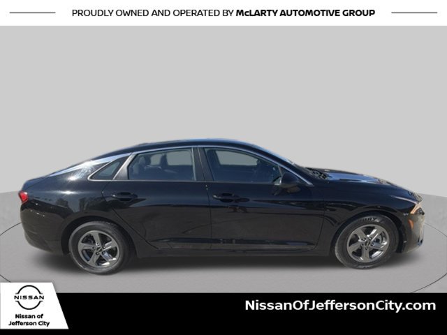 Used 2022 Kia K5 LXS FWD image 2