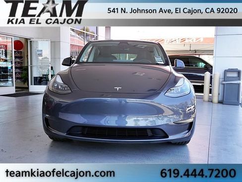 Used 2022 Tesla Model Y Long Range AWD/4WD image 4