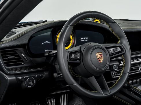 Used 2022 Porsche 911 GT3 RWD image 14