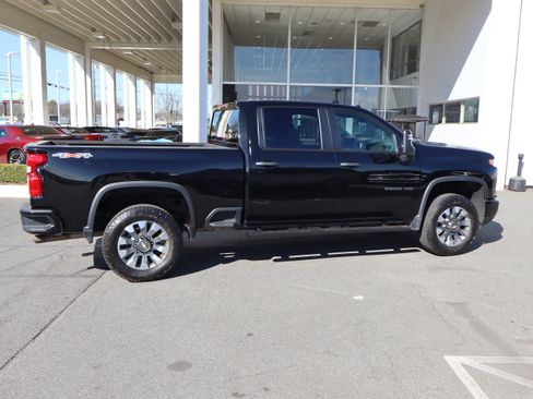 Certified 2024 Chevrolet Silverado 2500 Custom w/ Custom Value Package image 11