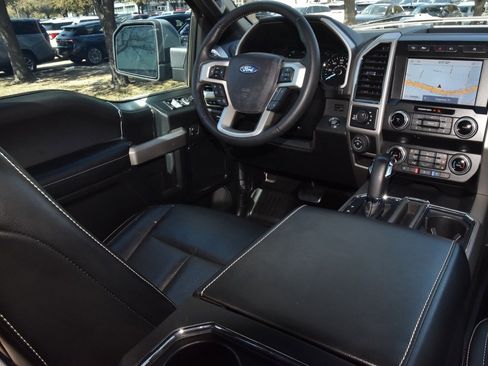 Used 2020 Ford F150 Lariat w/ Equipment Group 502A Luxury image 15