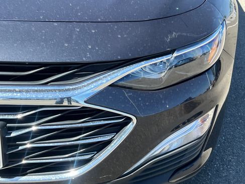 Used 2023 Chevrolet Malibu LS FWD image 11
