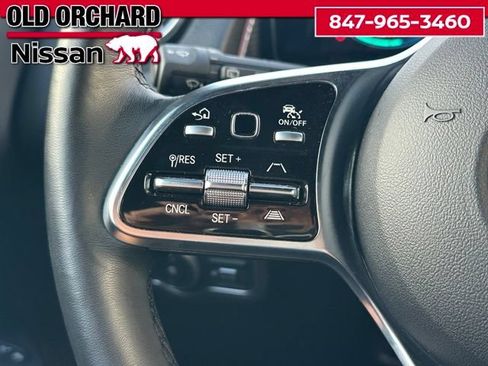 Used 2023 Mercedes-Benz EQB 300 4MATIC image 22