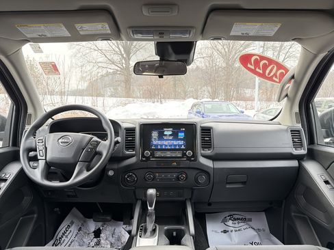 Used 2022 Nissan Frontier S w/ Technology Package image 12