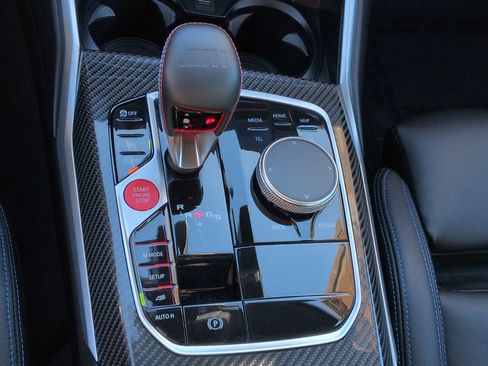 Used 2025 BMW M2 w/ Lighting Package image 26