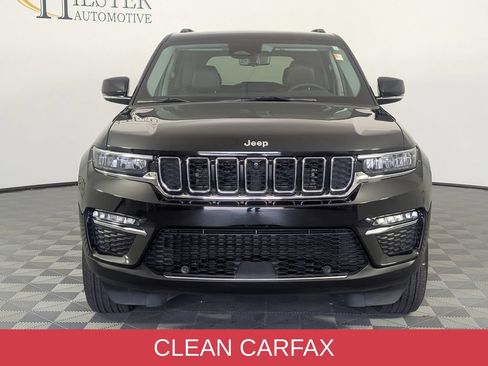 Used 2023 Jeep Grand Cherokee Limited w/ Luxury Tech Group II AWD/4WD image 3