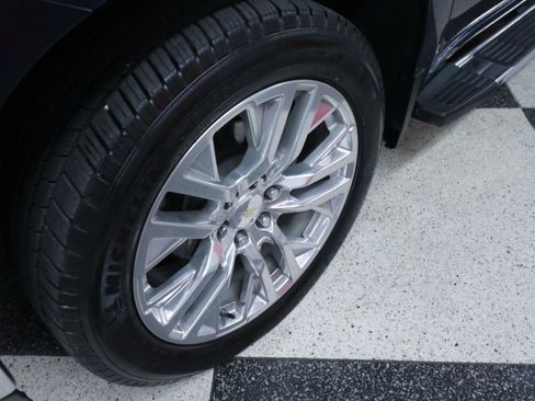 Used 2019 Chevrolet Silverado 1500 LT w/ All-Star Edition AWD/4WD image 33
