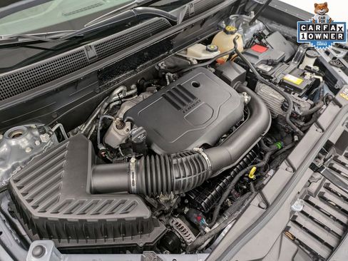 Used 2023 GMC Acadia SLE w/ Driver Convenience Package image 31