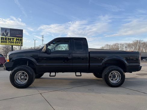 Used 1999 Ford F250 XLT image 4