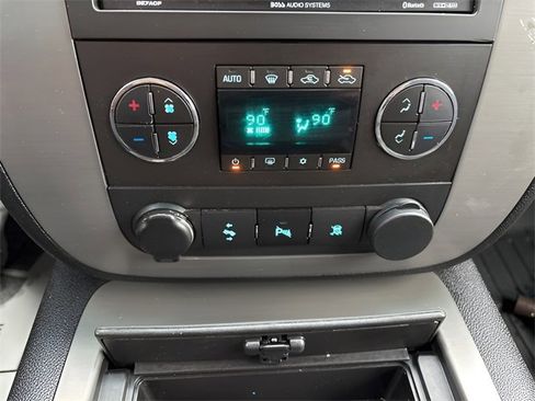 Used 2009 GMC Sierra 1500 SLE w/ All-Terrain Package image 15