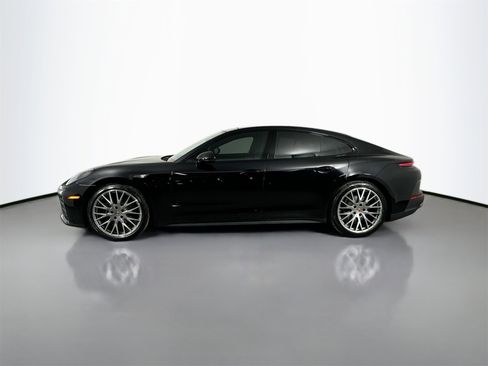 New 2026 Porsche Panamera 4 image 2