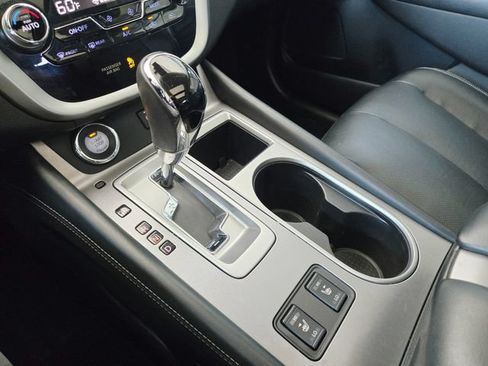 Used 2019 Nissan Murano SL w/ SL Technology Package FWD image 29