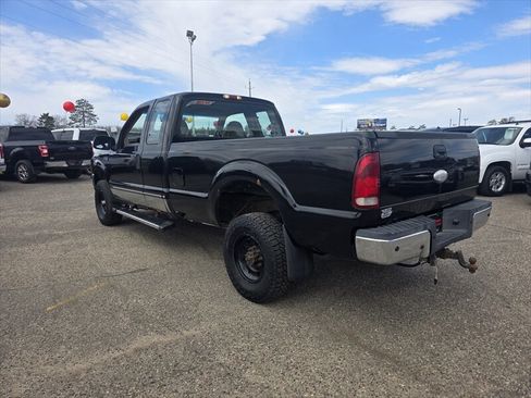 Used 1999 Ford F250 XL AWD/4WD image 3