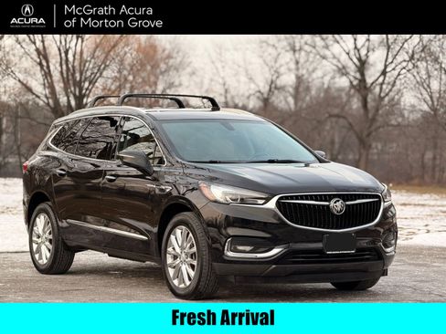 Used 2019 Buick Enclave Essence image 1