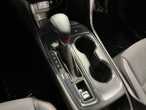 Used 2023 Chevrolet Equinox RS image 30