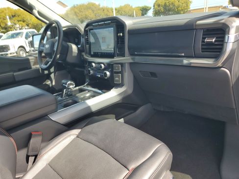 Used 2023 Ford F150 Lariat image 18