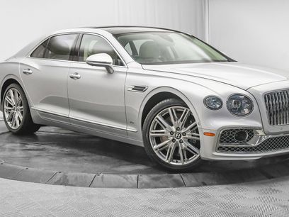 Used 2022 Bentley Flying Spur V8
