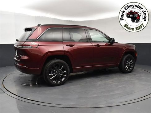 New 2026 Jeep Grand Cherokee Limited image 6