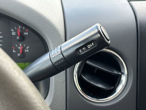 Used 2006 Ford F150 XL RWD image 19