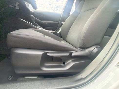 Used 2024 Toyota Corolla LE FWD image 14