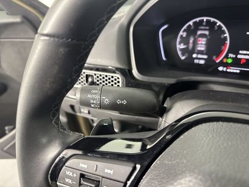 Used 2025 Honda Civic Sport image 17