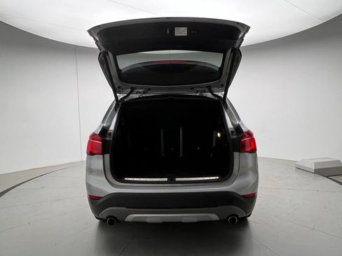 Used 2019 BMW X1 sDrive28i w/ Convenience Package FWD image 5