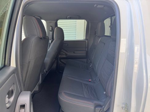 Used 2026 Nissan Frontier PRO-4X AWD/4WD image 22