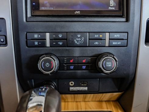 Used 2011 Ford F150 Lariat w/ Lariat Plus Pkg image 26