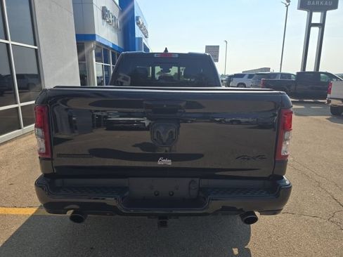 Used 2022 RAM 1500 Big Horn AWD/4WD image 10