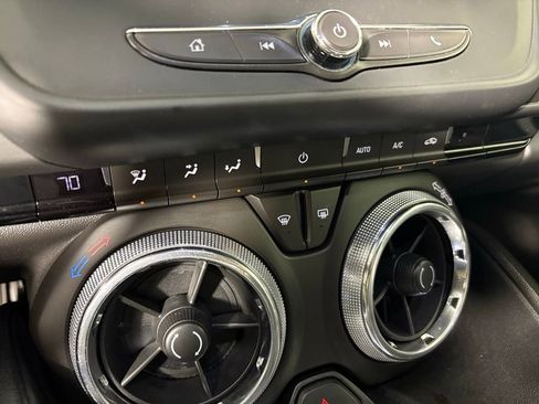 Used 2018 Chevrolet Camaro LT image 32