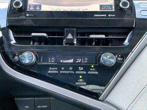 Used 2022 Toyota Camry XSE w/ Carpet Mat Package (TMS) FWD image 17