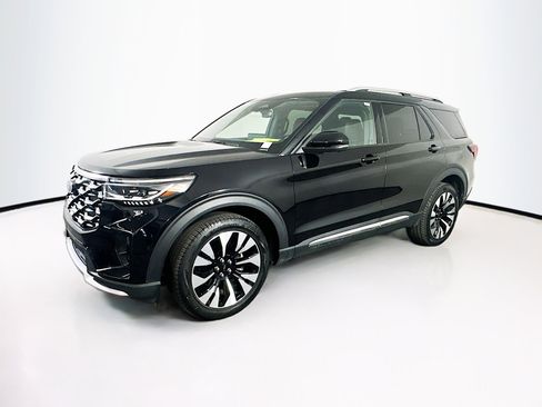 Used 2025 Ford Explorer Platinum w/ LUX Leather Package image 3