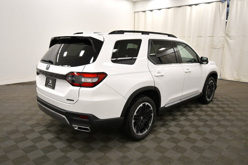 New 2026 Honda Pilot image 7