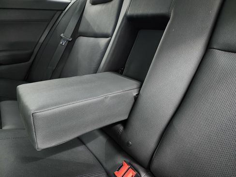 Used 2009 Pontiac G8 GT w/ Premium Package image 30