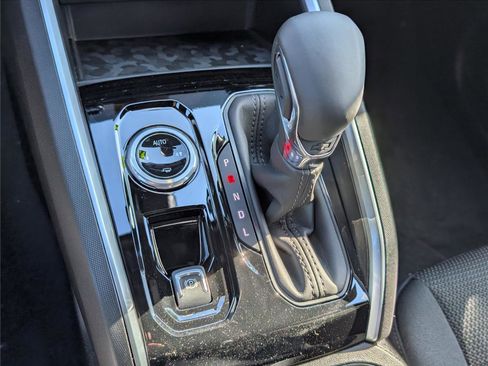 New 2026 Chevrolet Colorado LT image 17