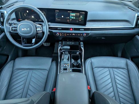 Used 2025 Kia Sorento SX Prestige image 22