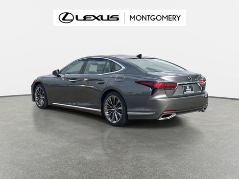Used 2023 Lexus LS 500 w/ Interior Upgrade Package image 5