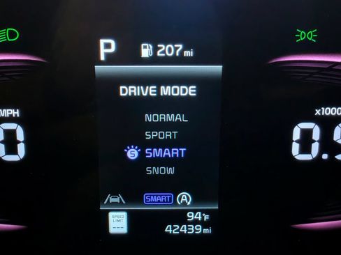 Used 2023 Kia Sportage X-Line w/ X-Line Premium Package AWD/4WD image 40